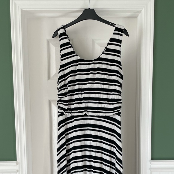 Black & White Striped Maxi Dress - Picture 3 of 7